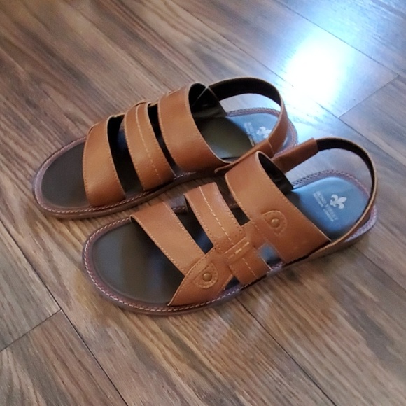 Sandals New with Tags 9.5 - Picture 7 of 7